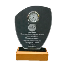 Cargar imagen en el visor de la galería, Acrilico Reloj Base Madera